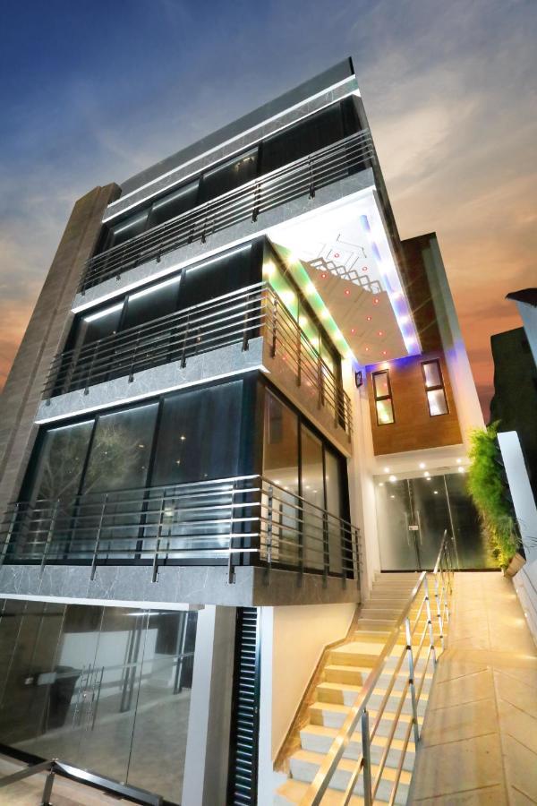Edificio Casa Tabor Bed and Breakfast Barranquilla  Buitenkant foto